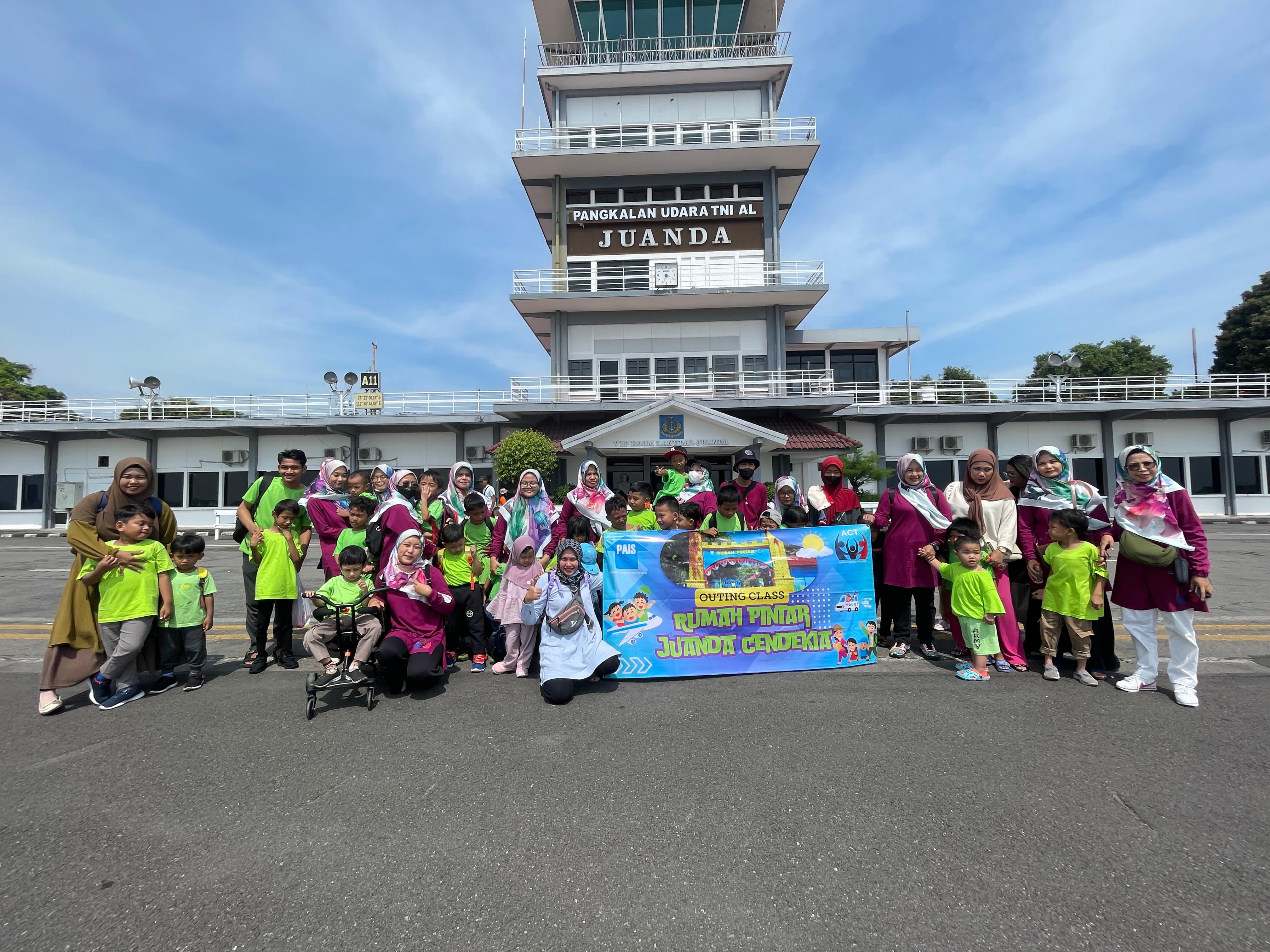 Outing Class Rumah Pintar Juanda